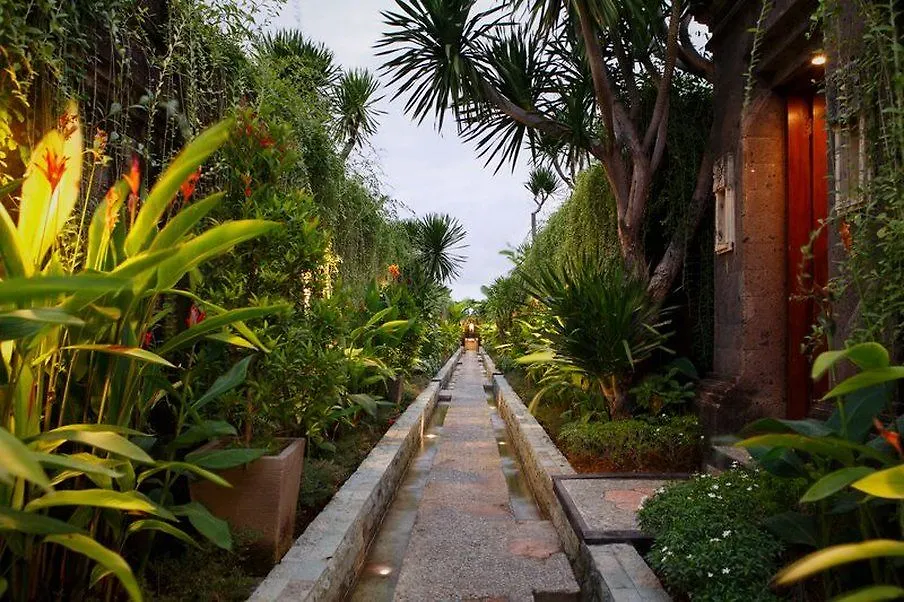 Pradha Villas Seminyak 0*,